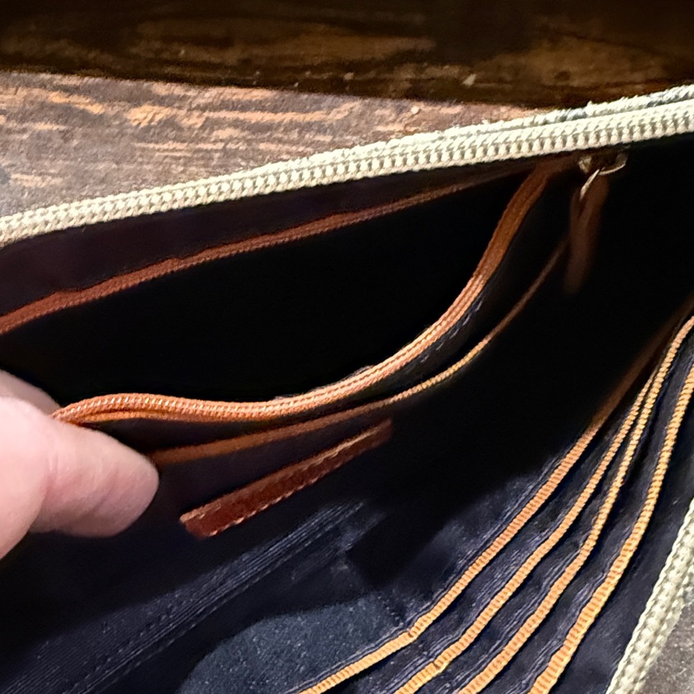 HOBO Vida Snake Print Wristlet in Cream and Black - Picture 3 of 3